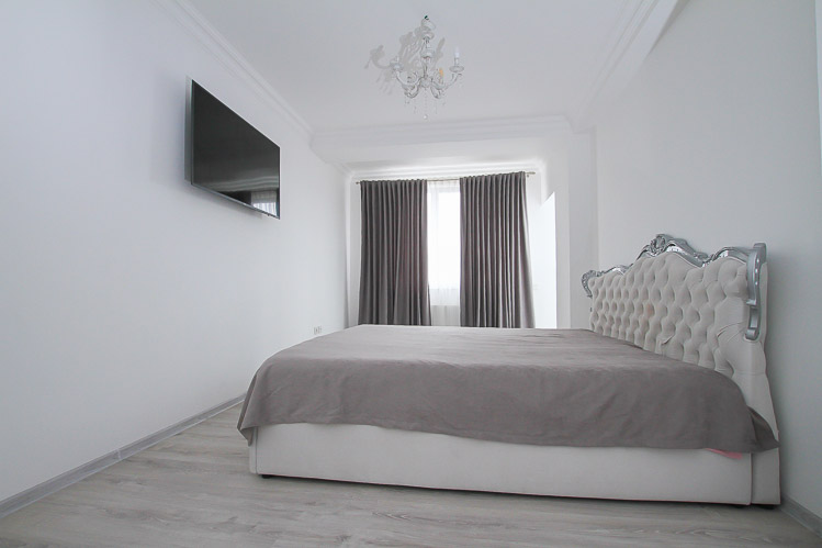 Rent apartment in Botanica, Chisinau: 3 rooms, 3 bedrooms, 98 m²